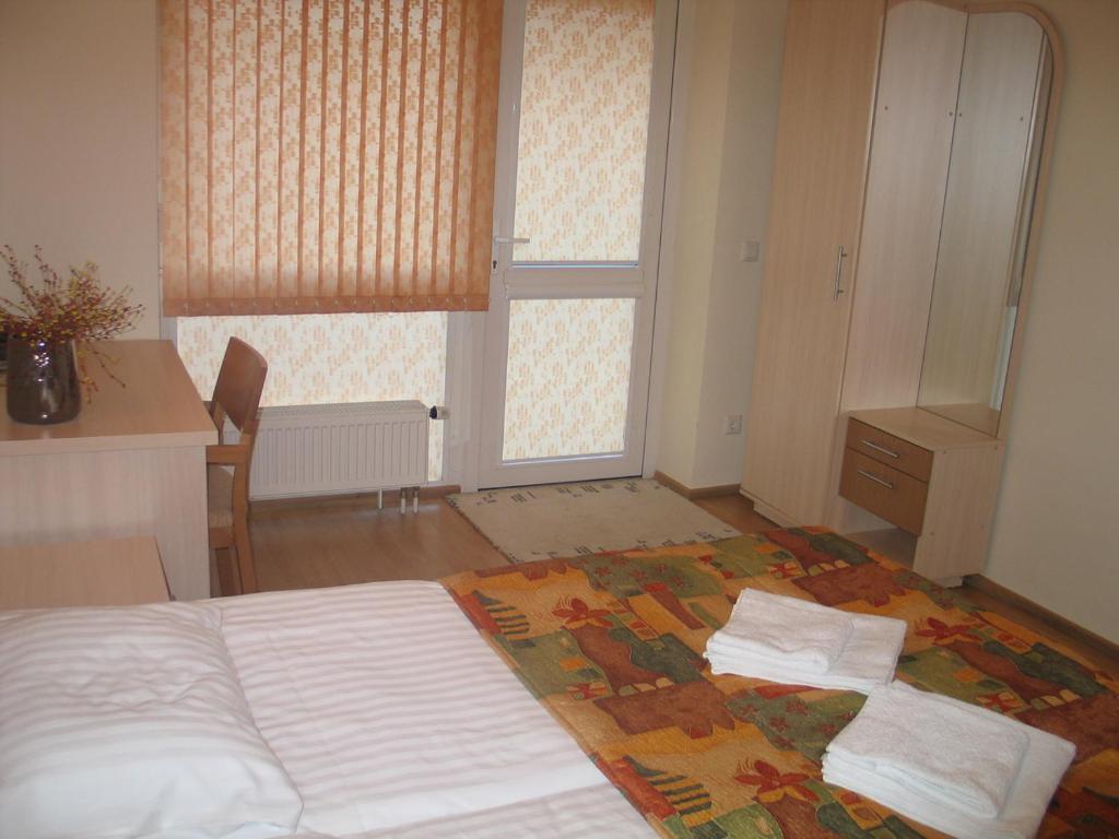 Luna Hotel Marijampolė Værelse billede