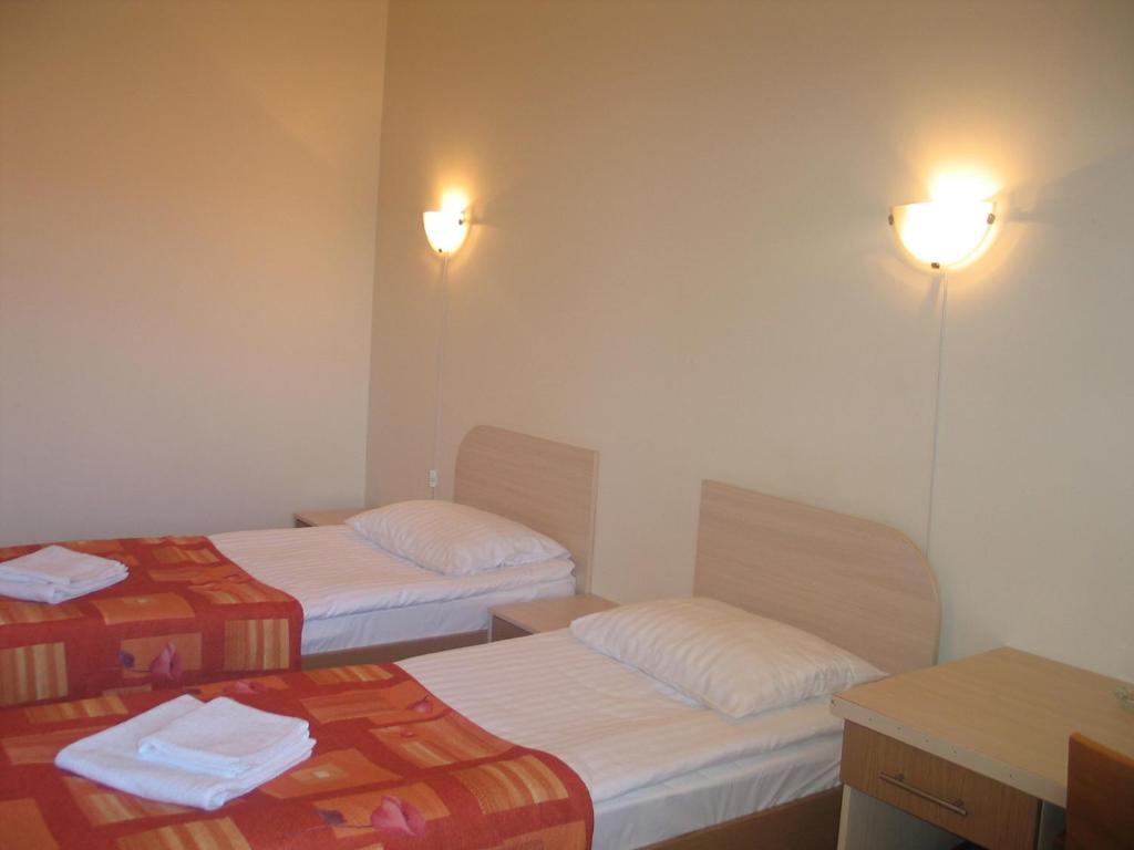 Luna Hotel Marijampolė Værelse billede