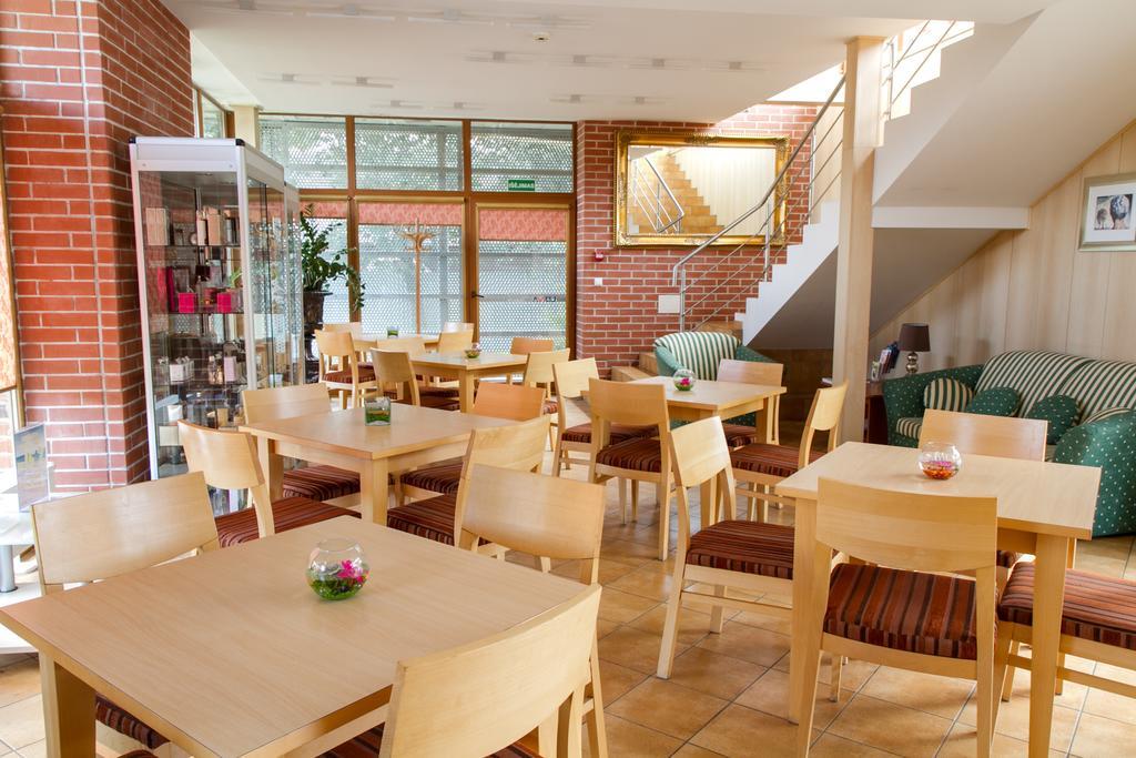 Luna Hotel Marijampolė Eksteriør billede
